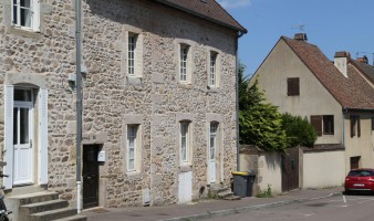 Stenen huis te koop in de historische wijk